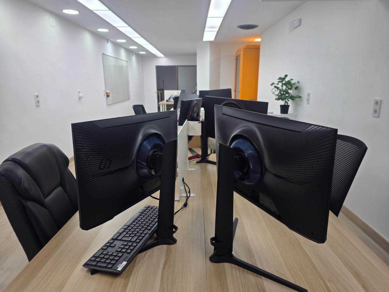 Zona flexible de Coopdemar con puestos de trabajo