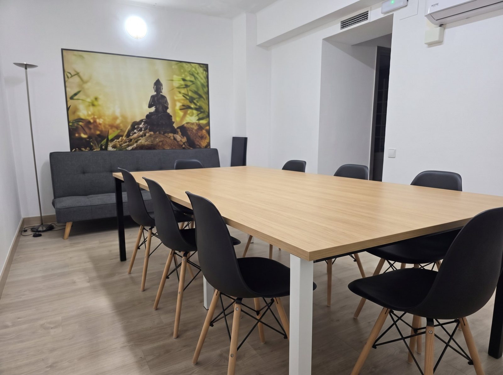 Sala de juntas grande de Coopdemar